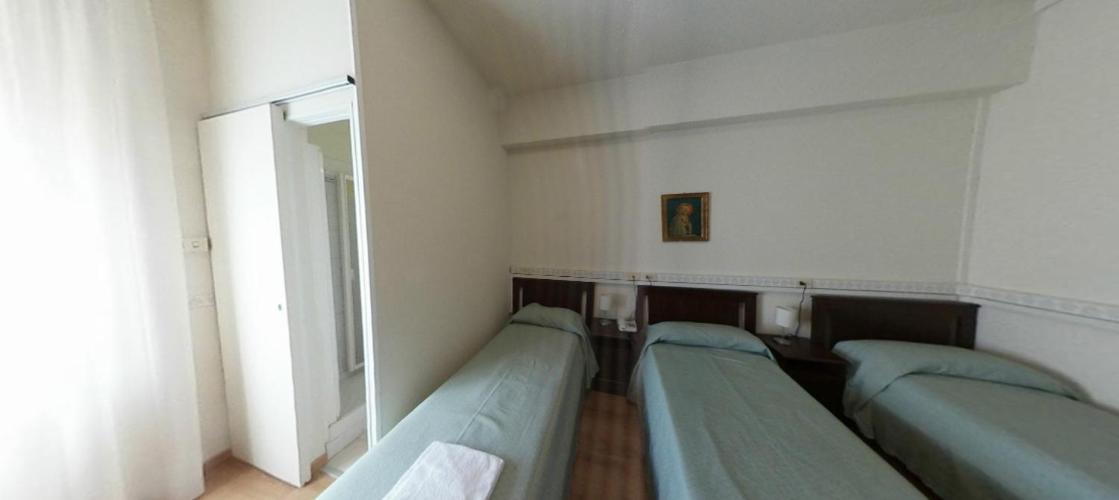 Casa Per Ferie Suore Domenicane Rome Extérieur photo