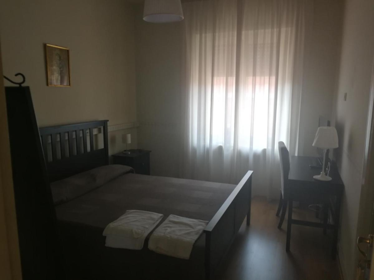 Casa Per Ferie Suore Domenicane Rome Extérieur photo